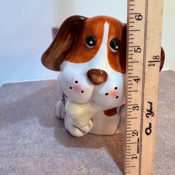 Whimsy Beagle Dog Planter Decorative Plant Holder Puppy Pot Bone Indoor Outdoor - Picture 8 of 12